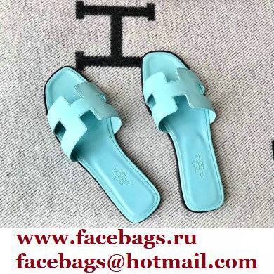 Hermes Oran Flat Sandals in Swift Box Calfskin 47