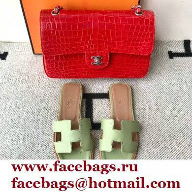 Hermes Oran Flat Sandals in Swift Box Calfskin 48