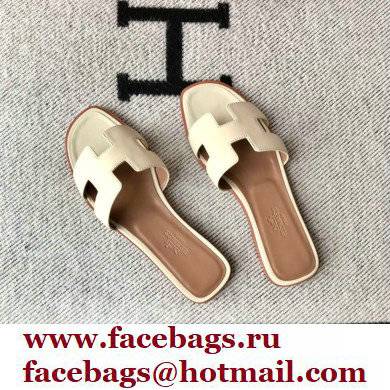 Hermes Oran Flat Sandals in Swift Box Calfskin 51