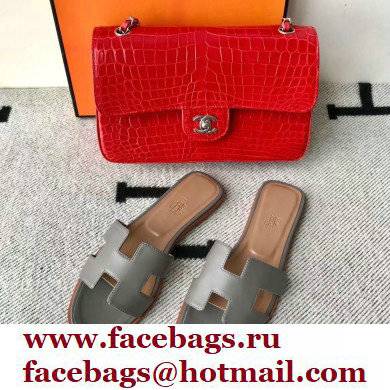 Hermes Oran Flat Sandals in Swift Box Calfskin 55