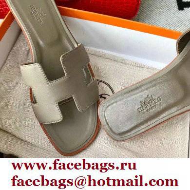 Hermes Oran Flat Sandals in Swift Box Calfskin 63