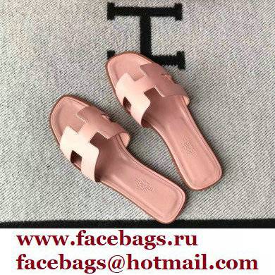 Hermes Oran Flat Sandals in Swift Box Calfskin 70