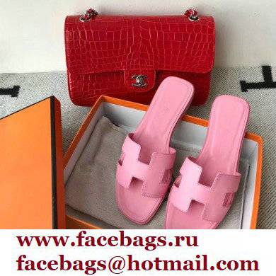 Hermes Oran Flat Sandals in Swift Box Calfskin 71