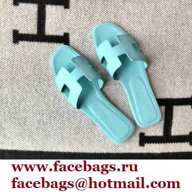 Hermes Oran Flat Sandals in Swift Box Calfskin 78