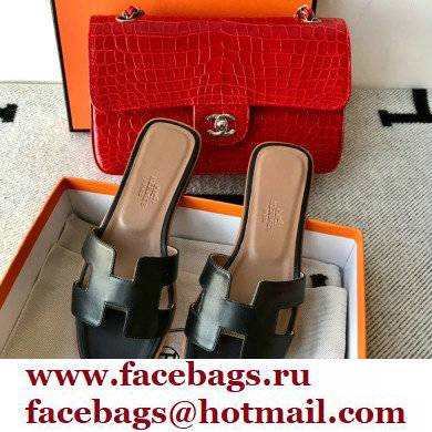 Hermes Oran Flat Sandals in Swift Box Calfskin 79