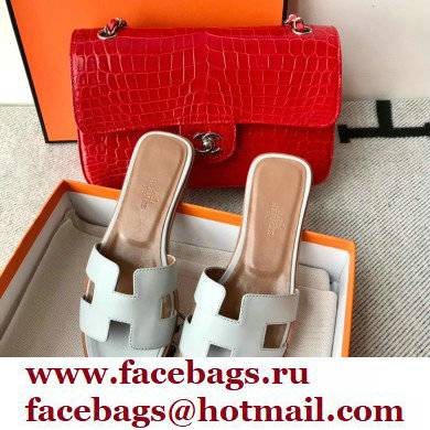 Hermes Oran Flat Sandals in Swift Box Calfskin 84