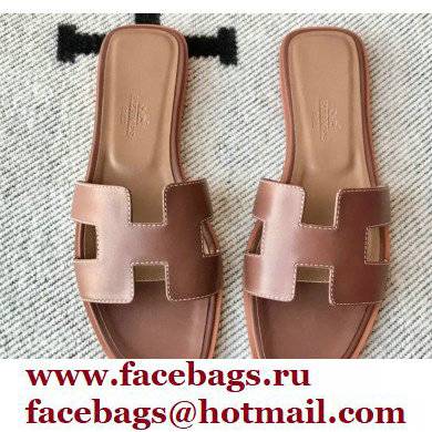 Hermes Oran Flat Sandals in Swift Box Calfskin 85