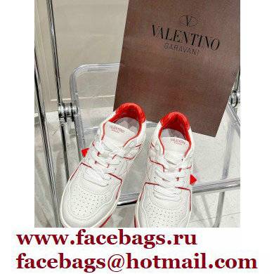 Valentino Low-top ONE STUD Sneakers 14 2022