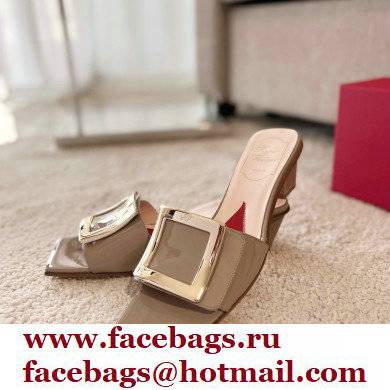 Roger Vivier Heel 4.5cm Love Metal Buckle Mules in Patent Leather Beige